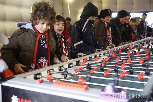 ◆セリエ速報◆ミラン×ウディネ　ミランのスタメンに修正、サパタ⇒アルメロ、ボネーラはＣＢか