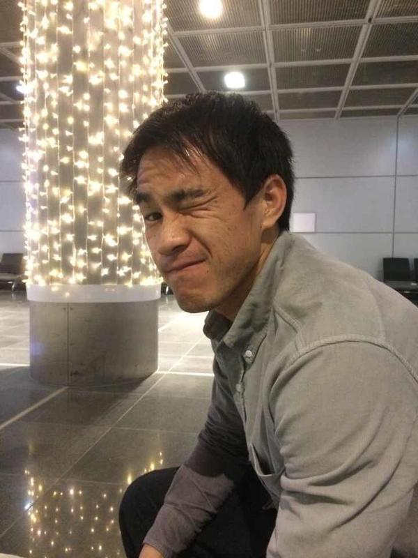 ◆画像小ネタ◆乾貴士、ウィンクザキオカを撮影しうｐ