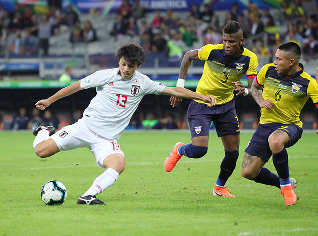 ◆Copa◆新潮さんがサッカーメディアにお怒りのようです『日本敗退のA級戦犯は「上田綺世」、メディアも現実を直視せよ」』