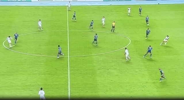 ◆Ｊ２◆VARなしの悲劇？大分×富山、富山の同点ゴールが限りなくオフサイド臭い件