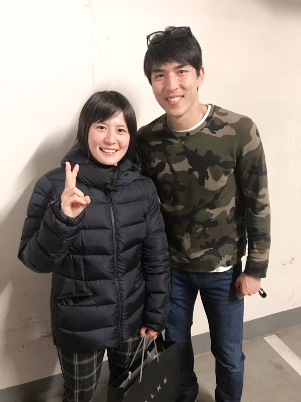 ◆ブンデス◆なでしこ猶本光に席を用意してあげた長谷部誠、その試合で活躍した後、猶本と無茶苦茶ご飯を食べた模様
