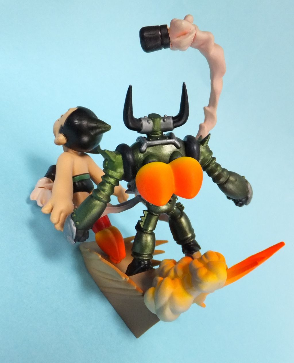 海洋堂 アストロボーイ鉄腕アトム Ktフィギュアコレクション アニメバージョン Tv版 空中対決 アトムvsプルートゥ クーネル