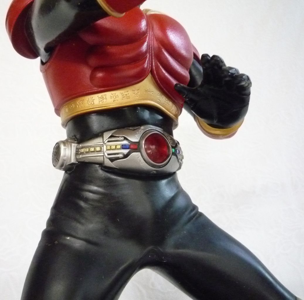 仮面ライダークウガ マイティフォーム 未確認生命体 第4号 クーネル 仮面ライダークウガ マイティフォーム 未確認生命体 第4号 クーネル