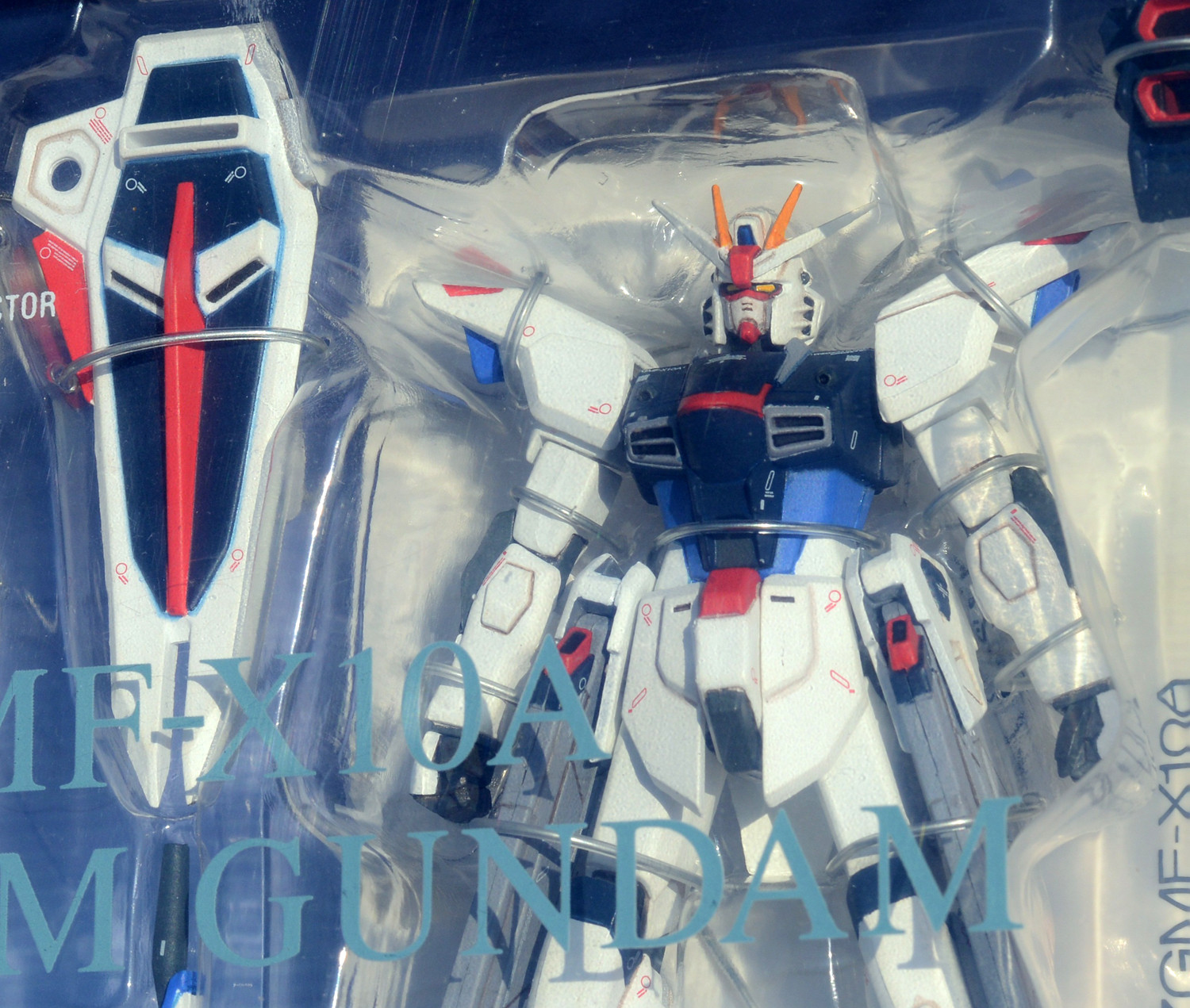 コズミックリージョン#7002 コズミック TAMASHII NATIONS ZGMF-X10A 