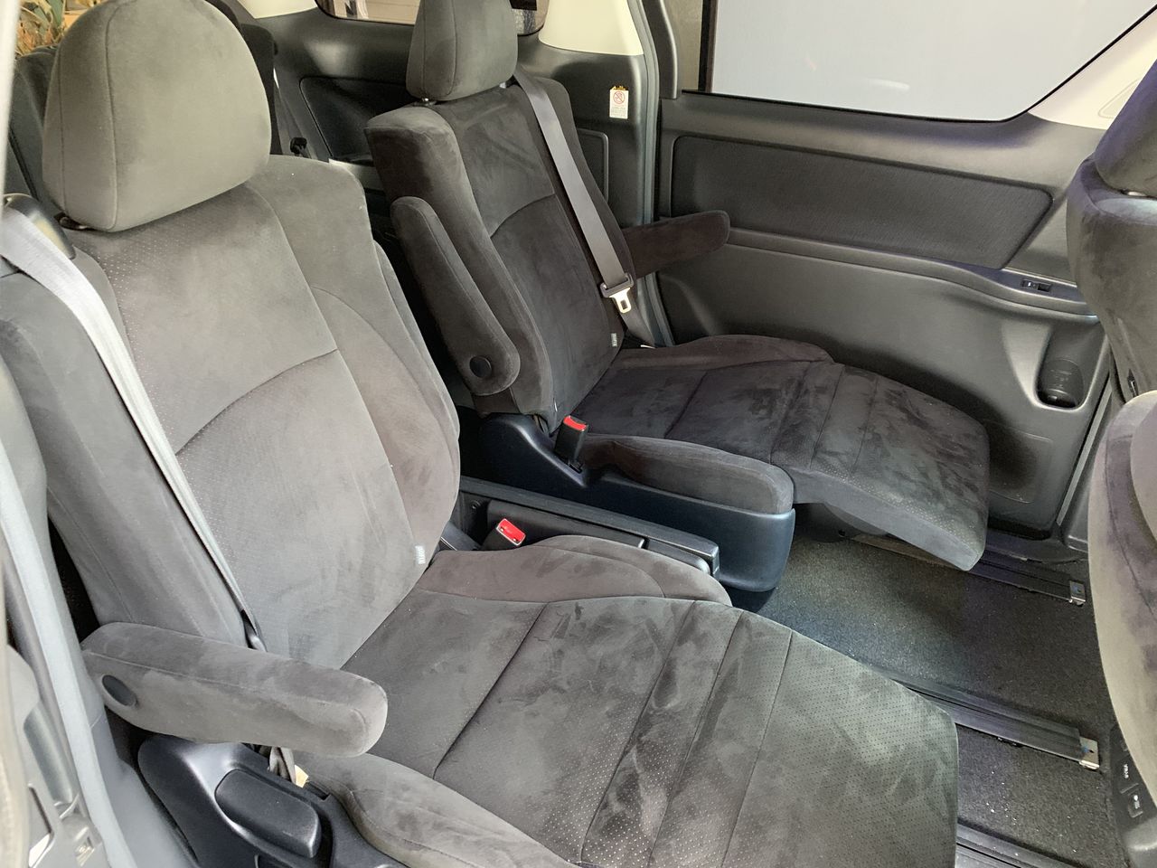 車のタバコや芳香剤の消臭 シート洗浄 クリーニング 快適な車内に トヨタ ヴェルファイア 栃木県鹿沼市 宇都宮市 ガレージ シースワロー 作業メニュー Garage Sea Swallow ガレージ シースワロー 栃木県の中古車販売店 車のタバコや芳香剤の消臭 シート洗浄 クリーニング 快適な車内に トヨタ ヴェルファイア 栃木県鹿沼市 宇都宮市 ガレージ シースワロー 作業メニュー Garage Sea Swallow ガレージ シースワロー 栃木県の中古車販売店