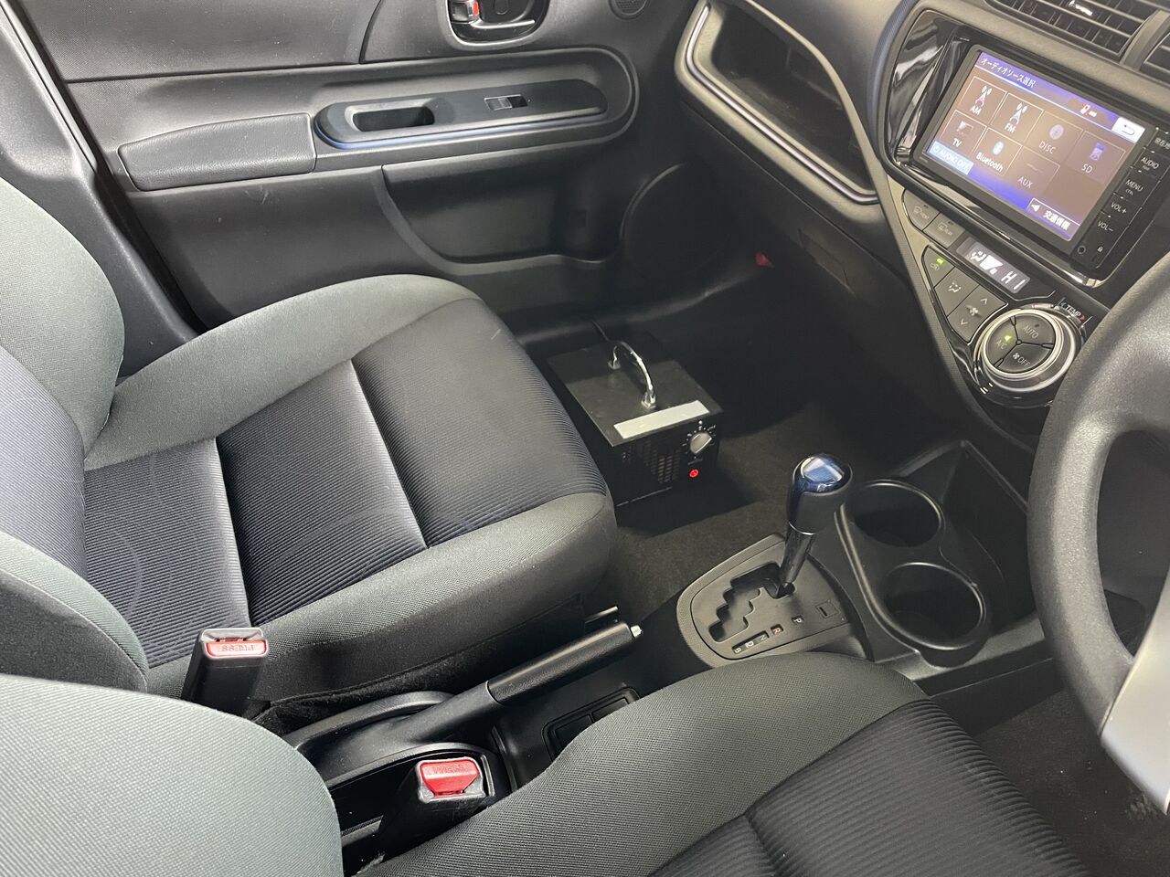 作業メニュー 車内のカビ 嫌な臭いを除去 車の清掃 シート洗浄 消臭 除菌 トヨタ シエンタ Nsp170g 栃木県鹿沼市 宇都宮市 ガレージ シースワロー Garage Sea Swallow ガレージ シースワロー 栃木県の中古車販売店