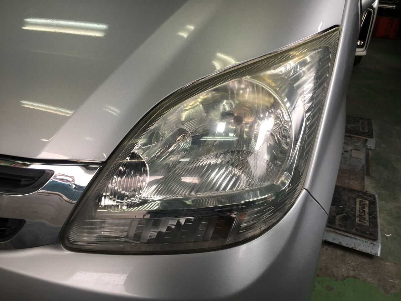 栃木県 Garage Sea Swallow ガレージシースワロー 作業メニュー ダイハツ ムーブ L175s ボディ鏡面磨き コーティング ヘッドライト黄ばみ除去 Garage Sea Swallow ガレージ シースワロー 栃木県の中古車販売店 栃木県 Garage Sea Swallow ガレージシースワロー 作業メニュー ダイハツ ムーブ L175s ボディ鏡面磨き コーティング ヘッドライト黄ばみ除去 Garage Sea Swallow ガレージ シースワロー 栃木県の中古車販売店