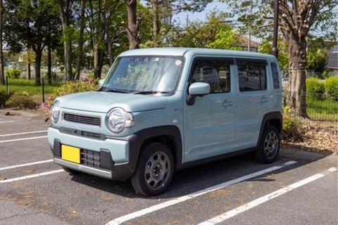 【悲報】30過ぎても軽自動車に乗ってる男ｗｗｗｗｗｗｗ