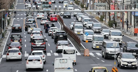 【疑問】地方民「車で通勤します、車でスーパー行きます」←いつ歩くんだ？？？？？