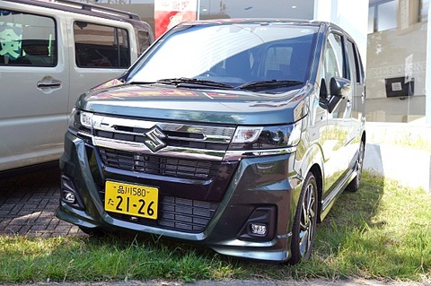 【画像】ワゴンRちゃんに『ガラスコーティング』した結果ｗｗｗｗｗ