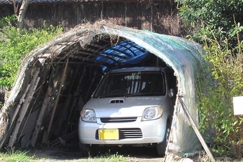 弱者男さんが乗ってそうな『車』って何？？？？？？