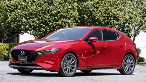 MAZDA3_009-600x335