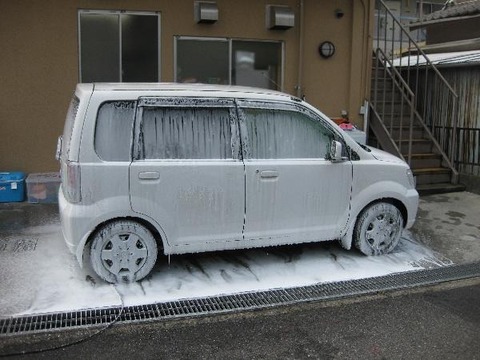 『めんどくさがり屋』ほど週１で軽自動車を洗車する理由ｗｗｗｗｗｗｗ