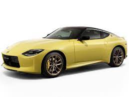 【悲報】マッマ、フェアレディZとかいう謎の車を買ってくるwww