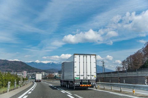 TRUCK_01