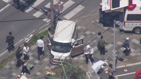 【悲報】老人が車で子供の列に突っ込んでしまう理由がこちら・・・・