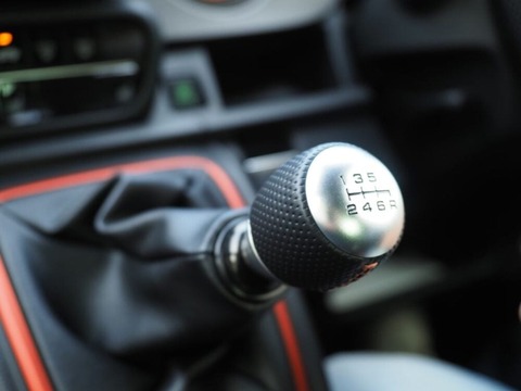 manual_shift_lever-1000x750