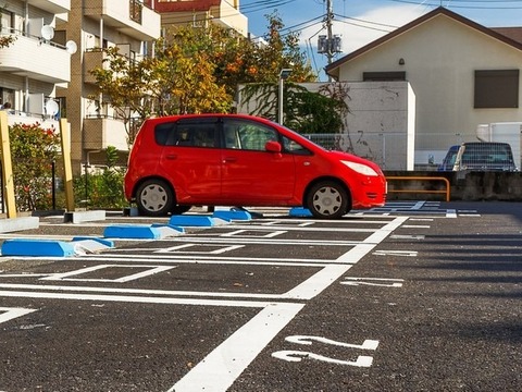 【画像】『この車』、ガチでヤバくね？？