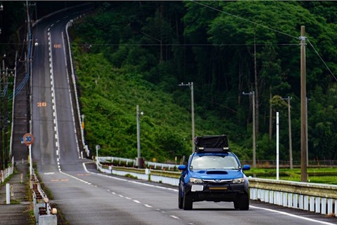 【疑問】車って『エンジン』かけてすぐベタ踏みフル加速していいのか？？？？？