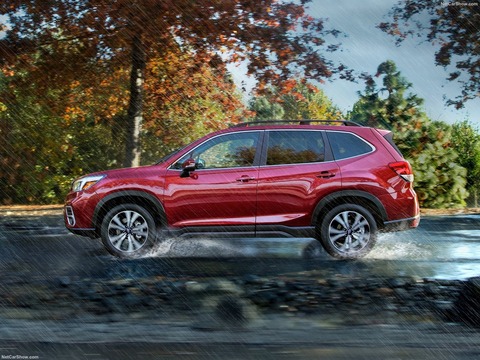 Subaru-Forester-2019-1600-0a