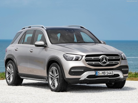 Mercedes-Benz-GLE-2020-1600-04