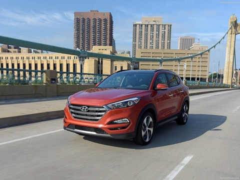 Hyundai-Tucson-2016-1600-07