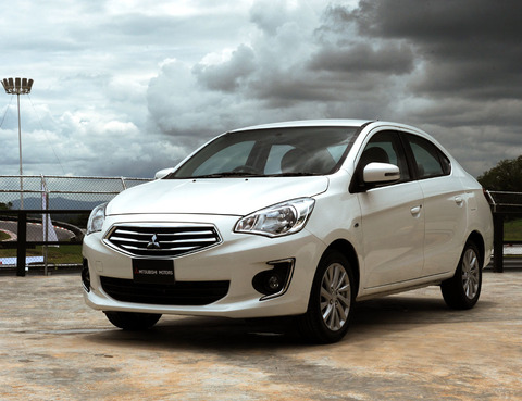 MITSUBISHI-Mirage-G4-5034_13