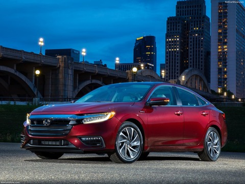 Honda-Insight-2019-1600-01