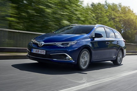 Toyota_Auris_Touring_Sports-2016-photos-15