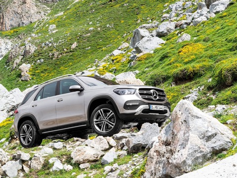 Mercedes-Benz-GLE-2020-1600-02