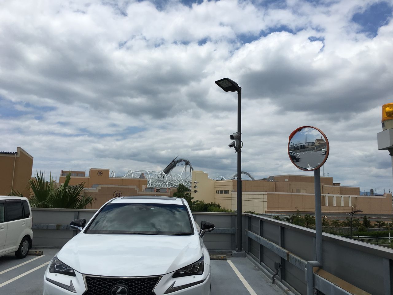 盗難対策も追加して 初めてレクサスnxで大阪旅行に行ってきた 背伸びレクサスオーナー