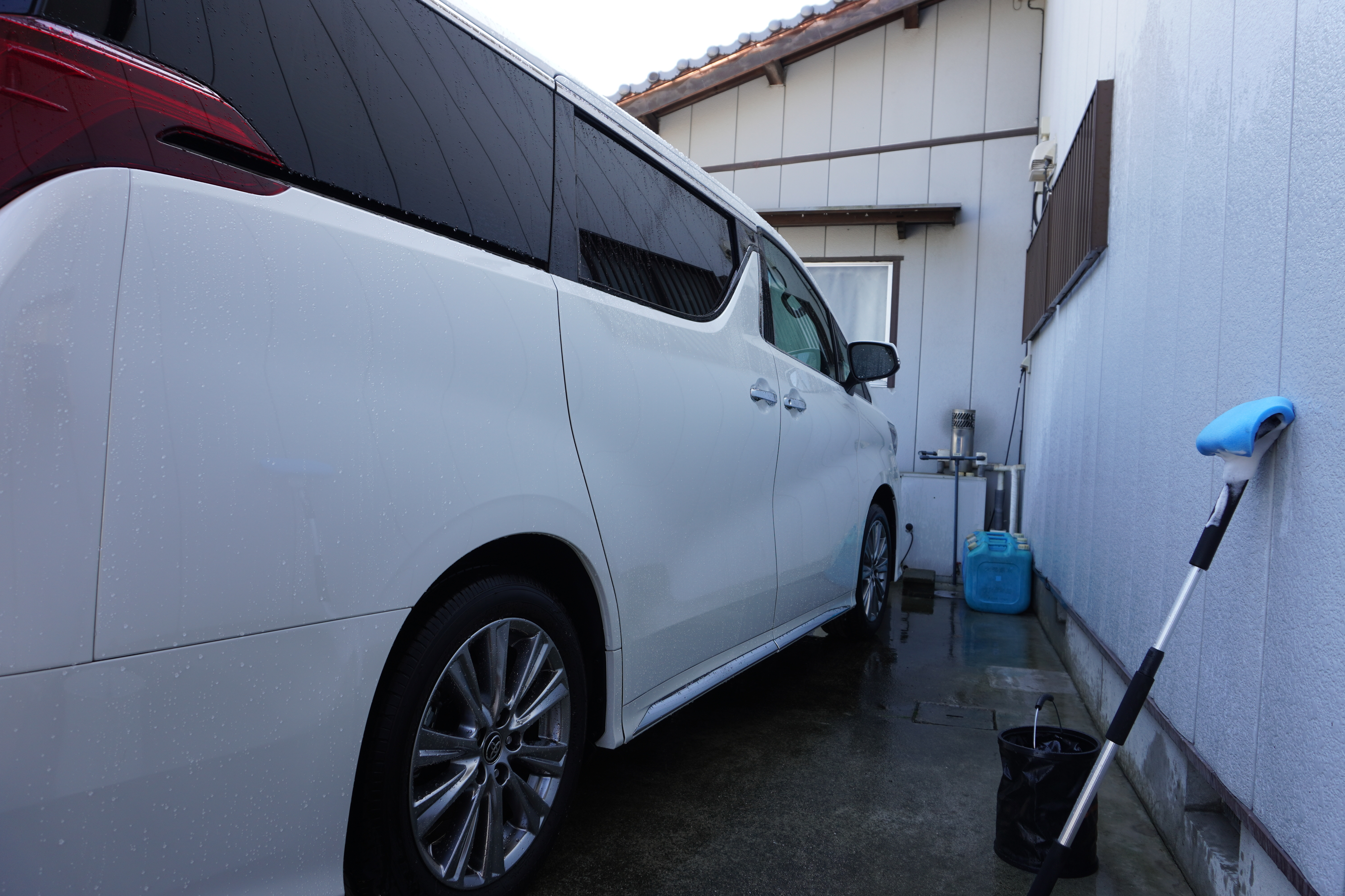 アルファードの洗車をもっと楽に 新たに2つの洗車グッズ購入 背伸びレクサスオーナー
