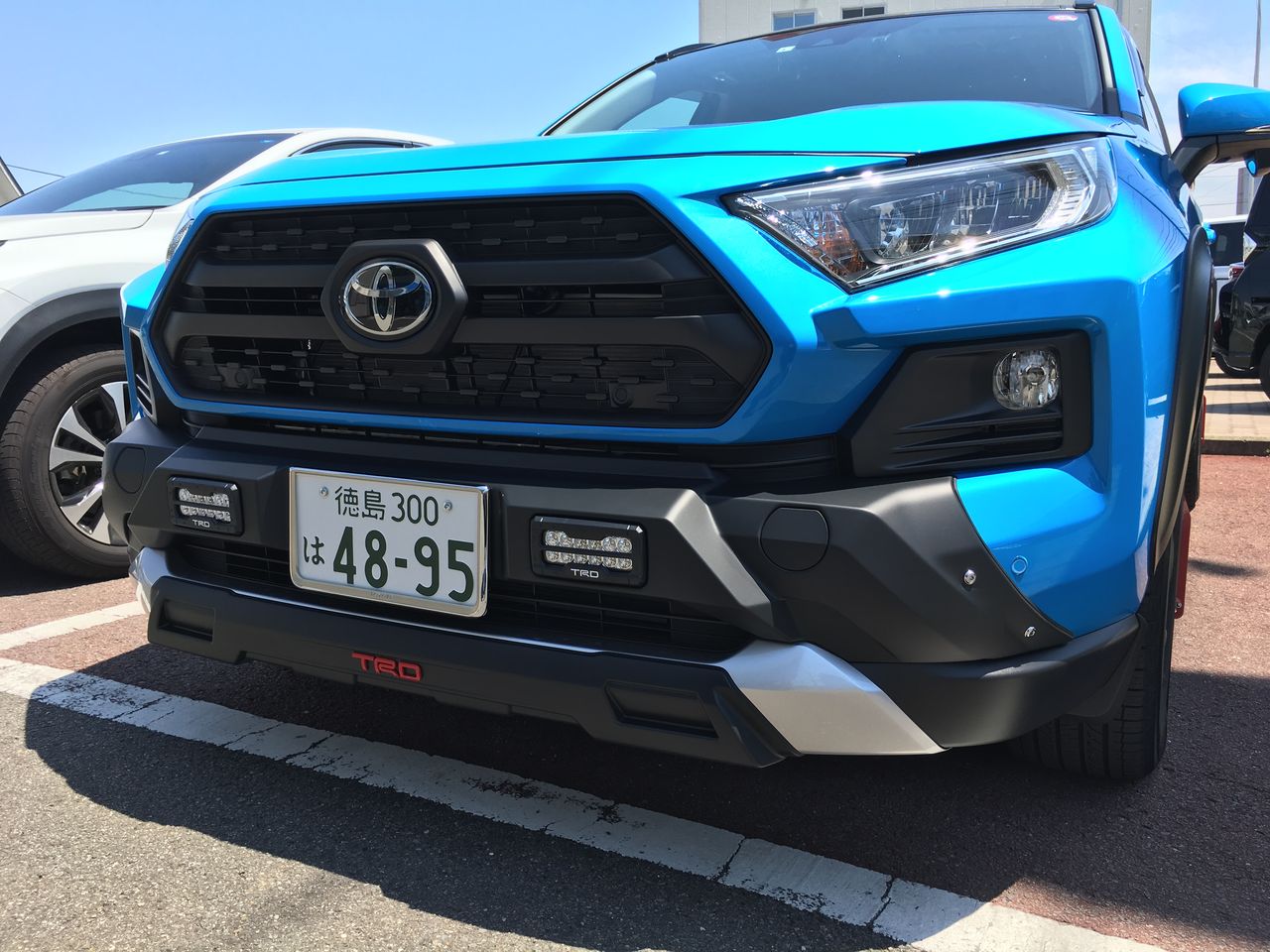 オフロードも楽しむならAdventure!!新型RAV4 Adventureに試乗して