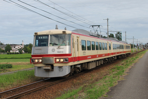049wE200IMG_9100