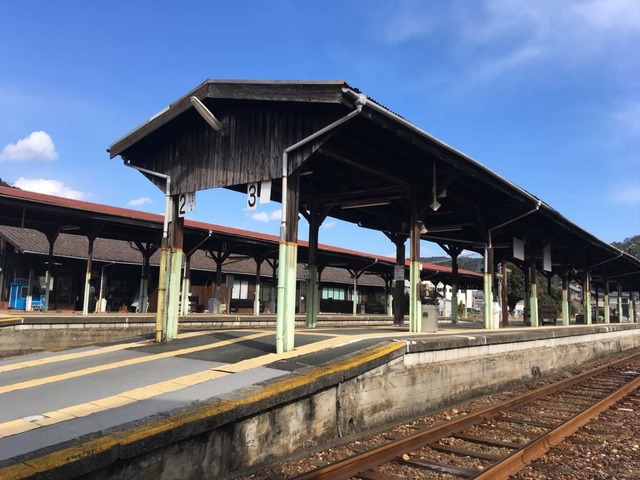 line_308808794777732