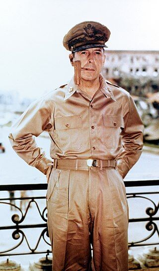 MacArthur_Manila