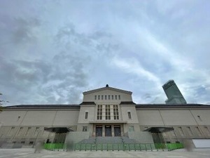 外装工事が完了した大阪市立美術館