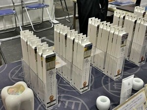 動物の毛で作られたペット用歯ブラシ