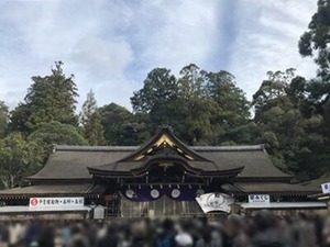 大神神社の拝殿