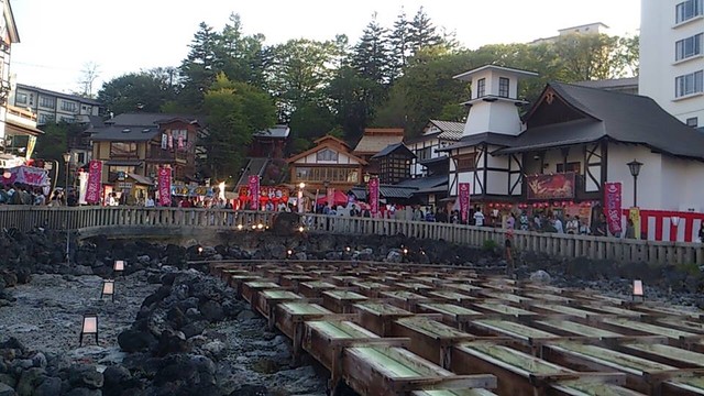 来春公開 映画テルマエ ロマエ は草津温泉でロケ 今日の草津温泉ブログ 群馬県 来春公開 映画テルマエ ロマエ は草津温泉でロケ 今日の草津温泉ブログ 群馬県