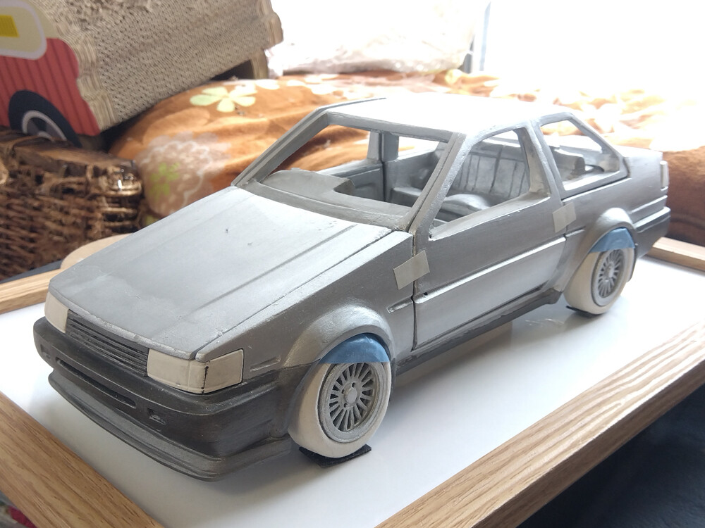 ハチの青春(自作) 頭文字D（AE86トレノ）の制作 その1 フィギュア制作とキット確認