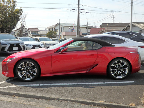 P3015932i