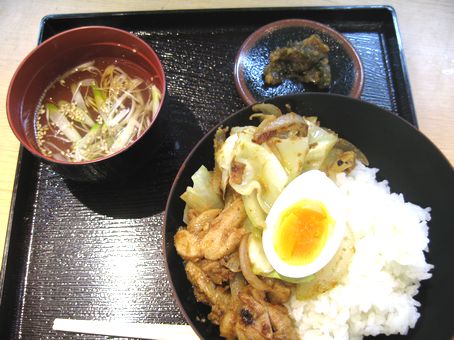 鶏ちゃん丼