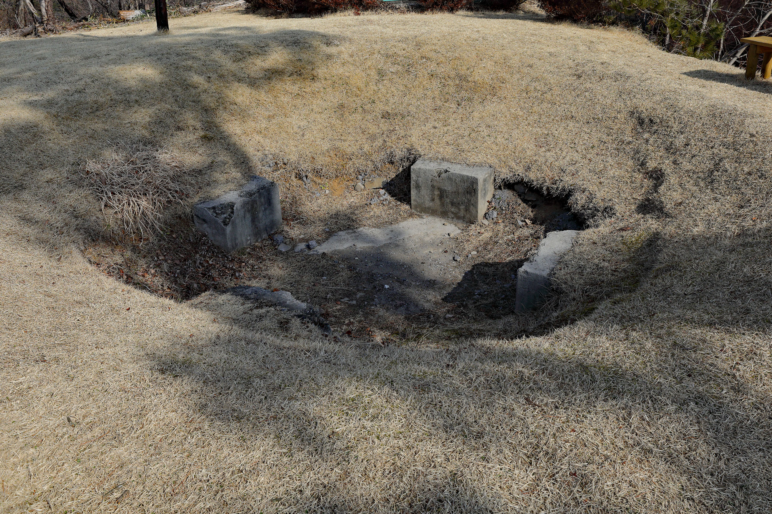 青根防空監視哨 廃虚日常記録帳