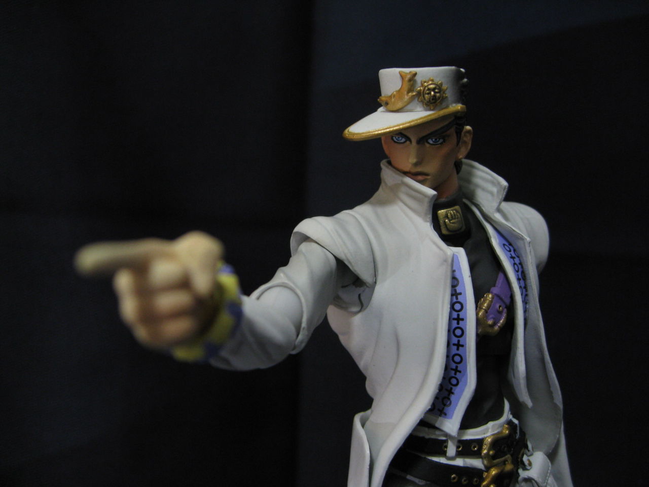 Trash Box 超像可動 空条承太郎 第四部