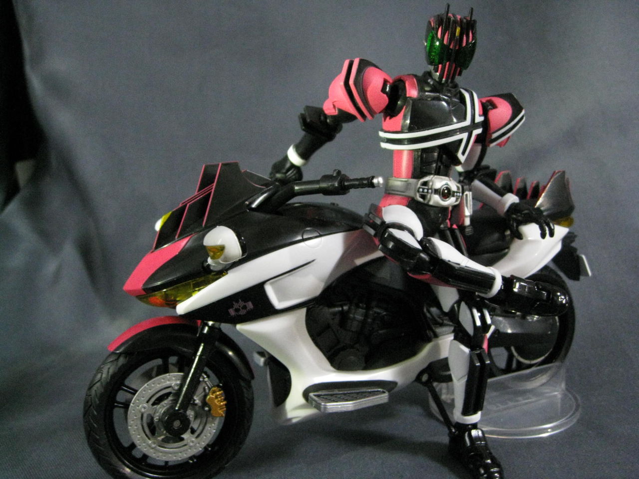 S.H.フィギュアーツ マシンディケイダー S.H.Figuarts マシン