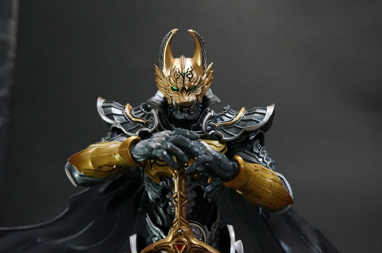 魔戒可動　黄金騎士　牙狼　流牙　ver 魂ウェブ商店限定 魔戒可動 黄金騎士ガロ 流牙ver. レビュー