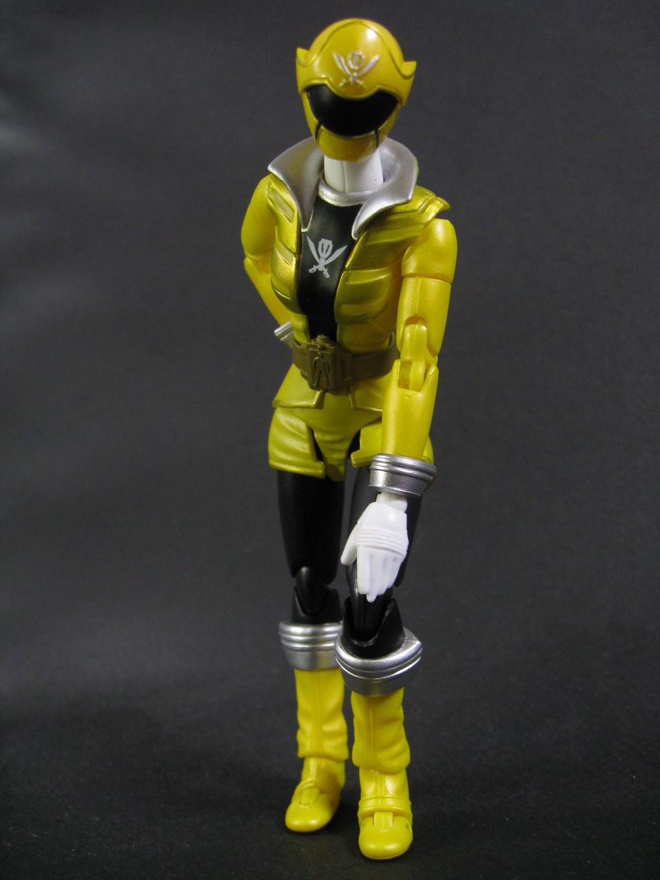 S.H.Figuarts ゴーカイイエロー : Trash Box