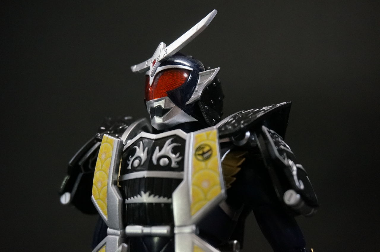 輸送箱未開封】真骨彫製法 仮面ライダー鎧武 ジンバーレモンアームズ