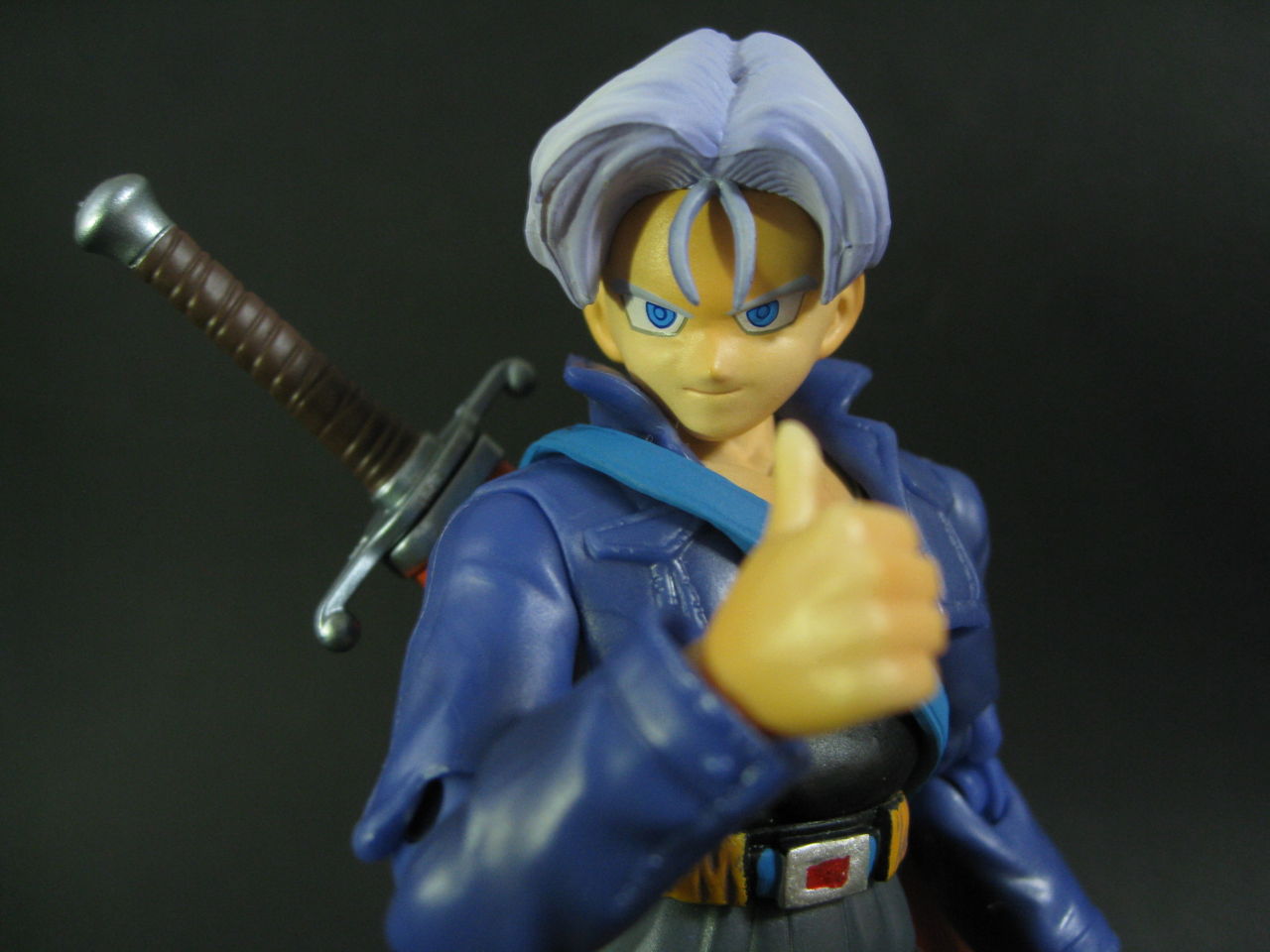 Trash Box S H Figuarts トランクス